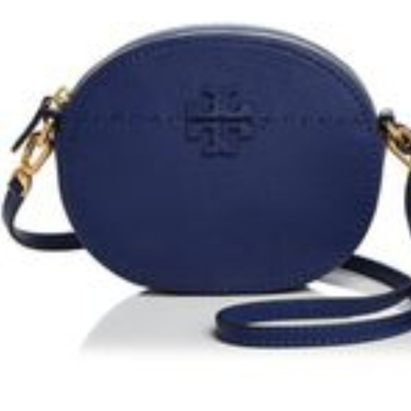 Tory Burch Handbags - Brand NewTory Burch McGraw Round Leather Crossbody